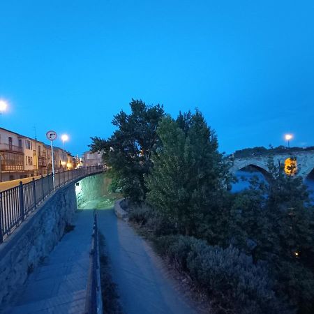 A Los Ojos Del Rio Duero Zamora Buitenkant foto