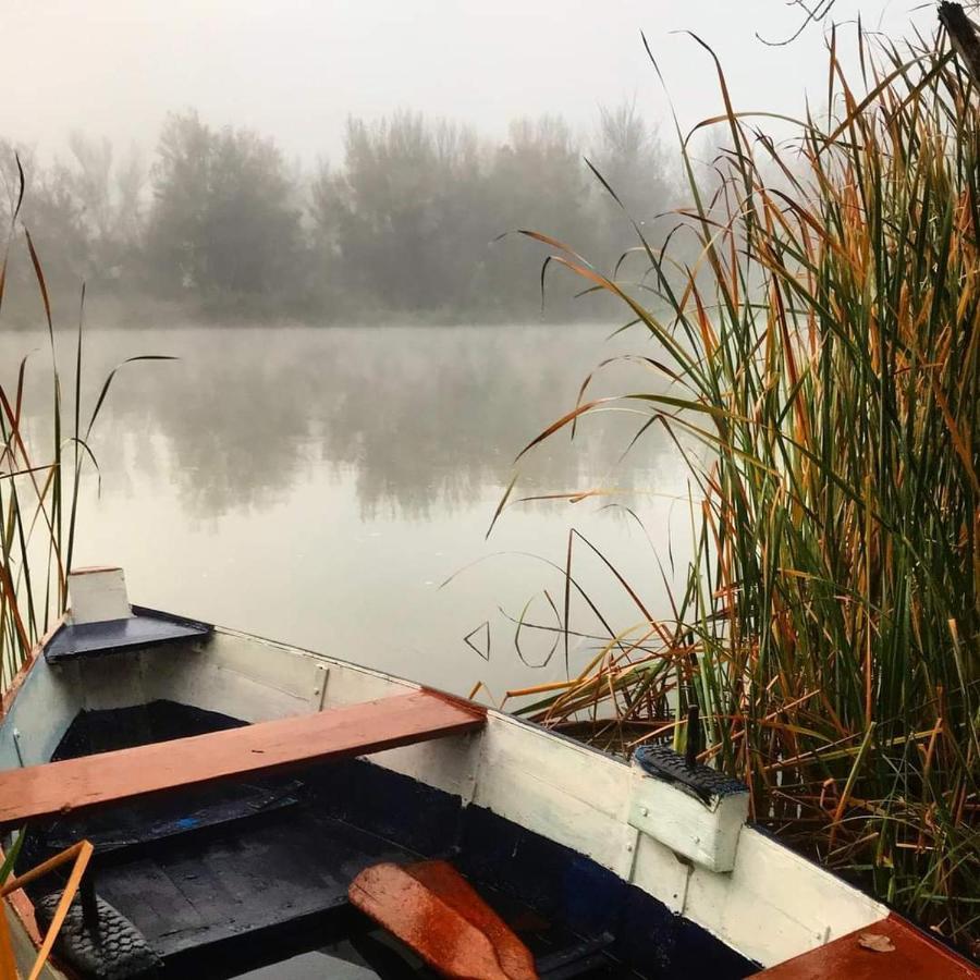 A Los Ojos Del Rio Duero Zamora Buitenkant foto